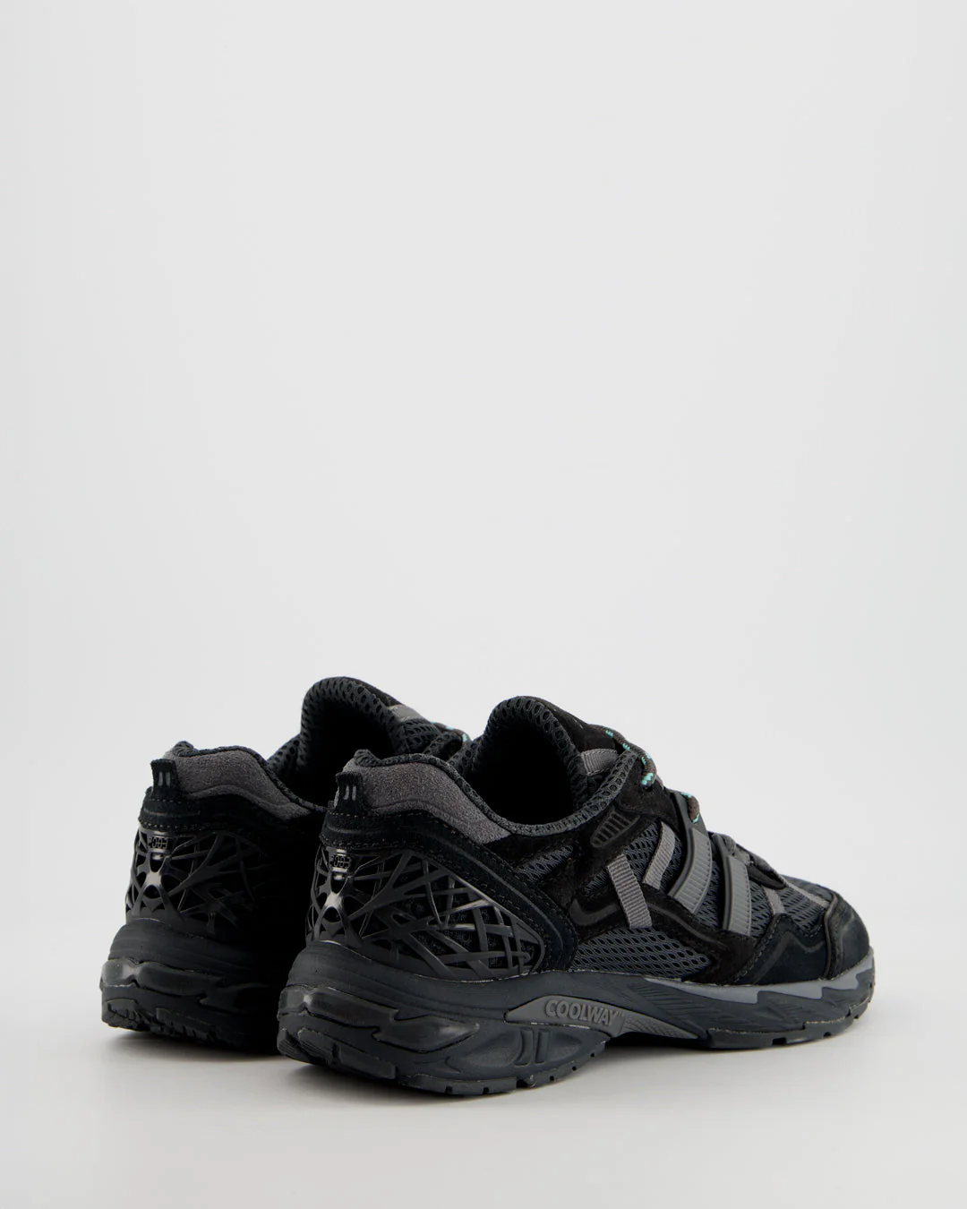 2003 Storm Runner - Image 6
