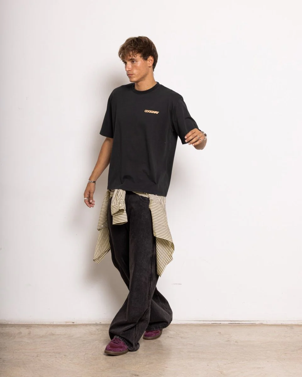 Iconic Black T-Shirt - Image 4