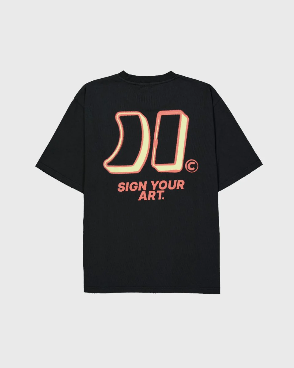Iconic Black T-Shirt - Image 6