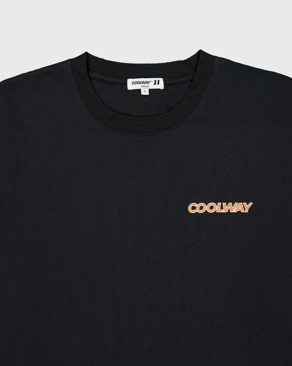 Iconic Black T-Shirt - Image 7