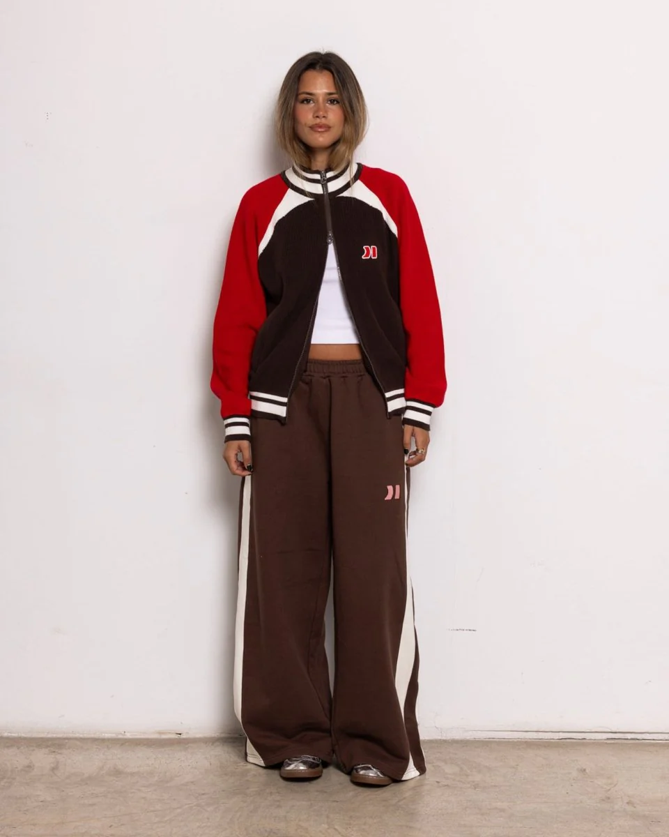 Brown Knit Zipper - Image 4
